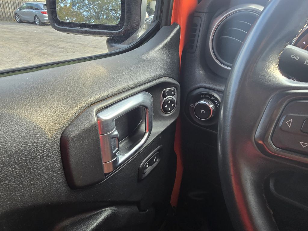 2018 Jeep Wrangler Unlimited Image 17
