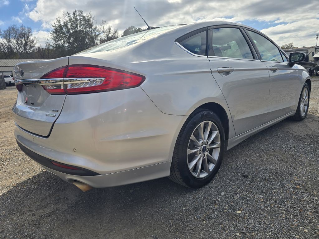 2017 Ford Fusion Image 4