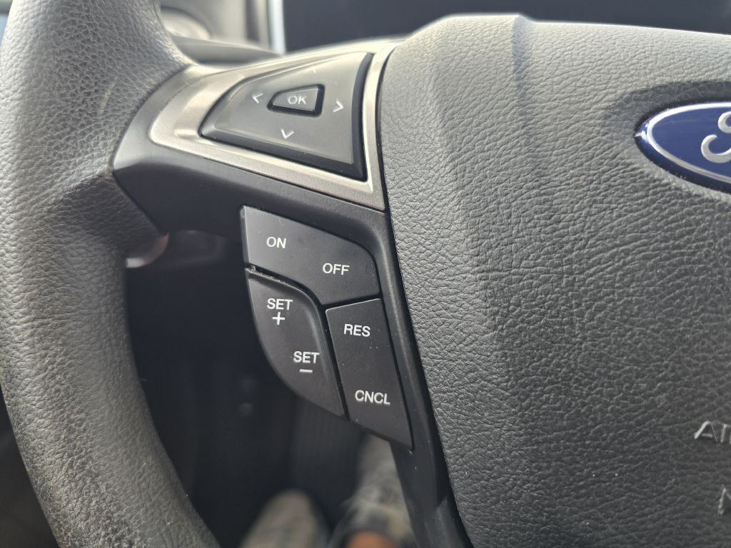 2017 Ford Fusion Image 14