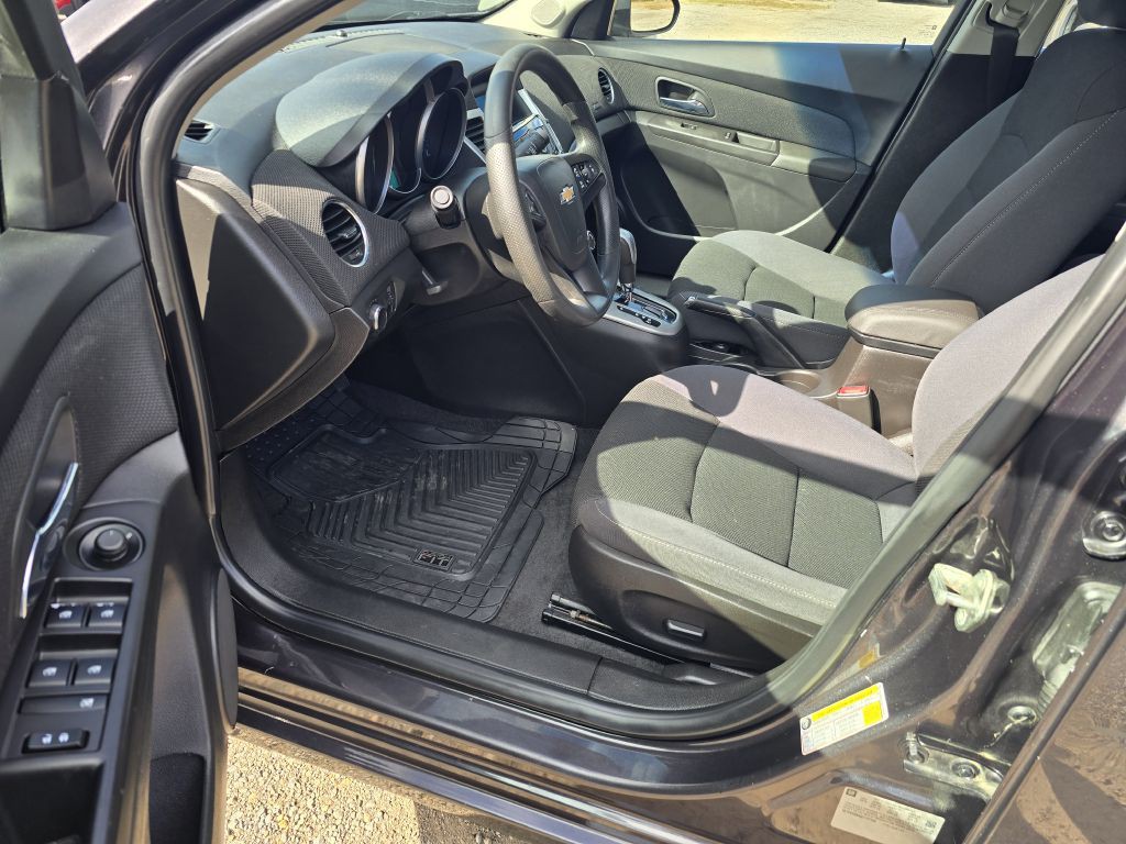 2016 Chevrolet Cruze Image 7