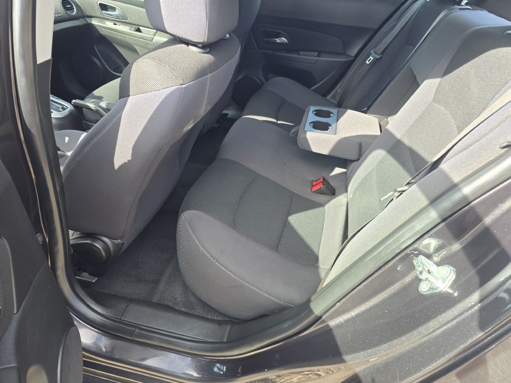 2016 Chevrolet Cruze Image 8