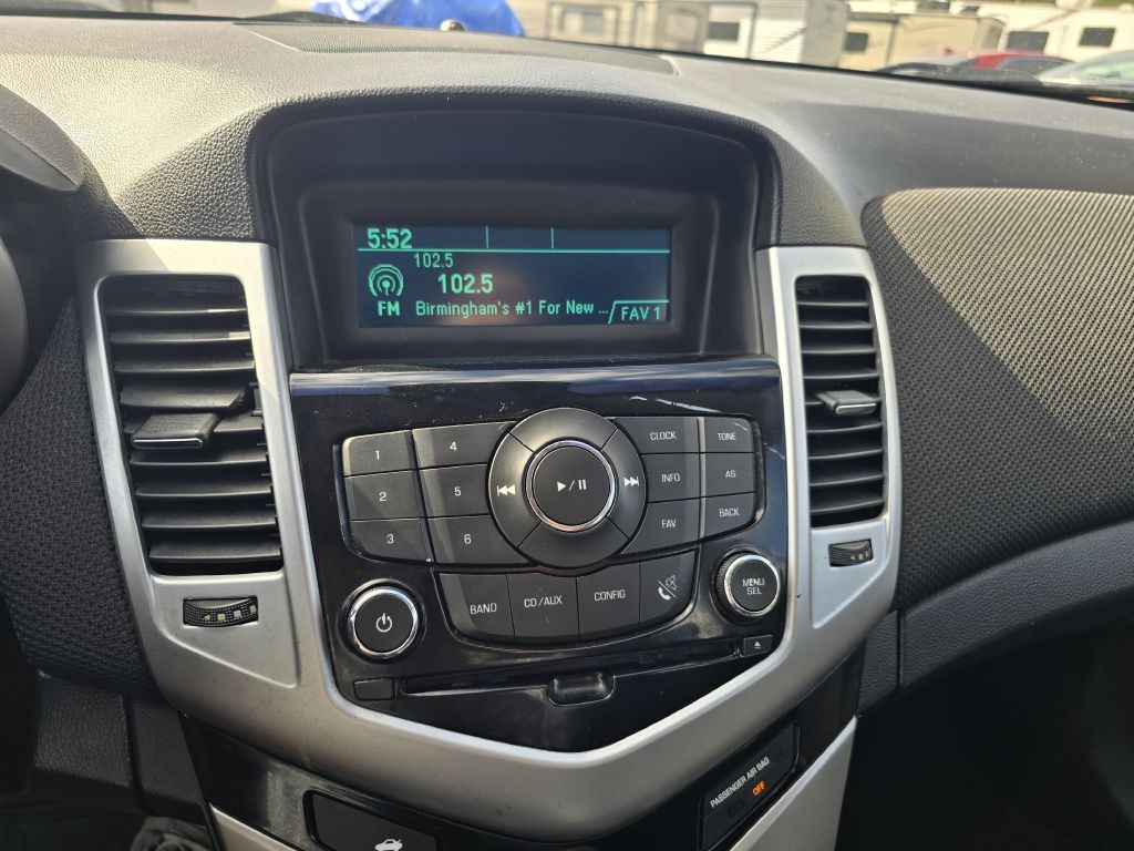 2016 Chevrolet Cruze Image 10