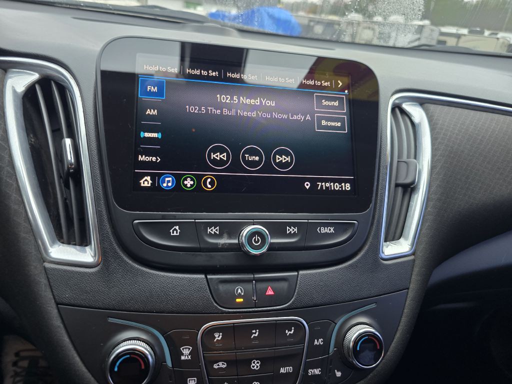 2020 Chevrolet Malibu Image 10