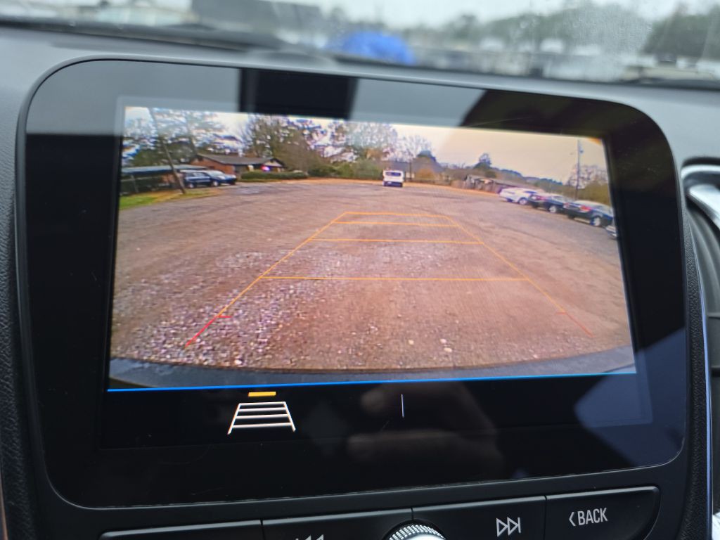 2020 Chevrolet Malibu Image 12