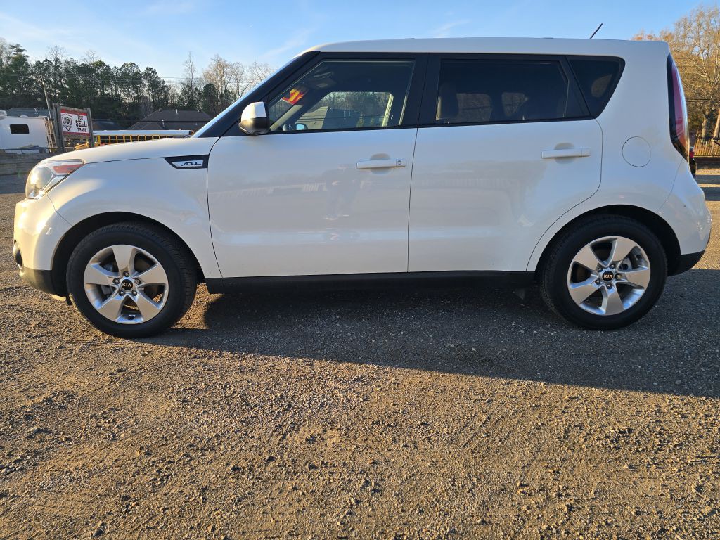 2019 Kia Soul Image 2