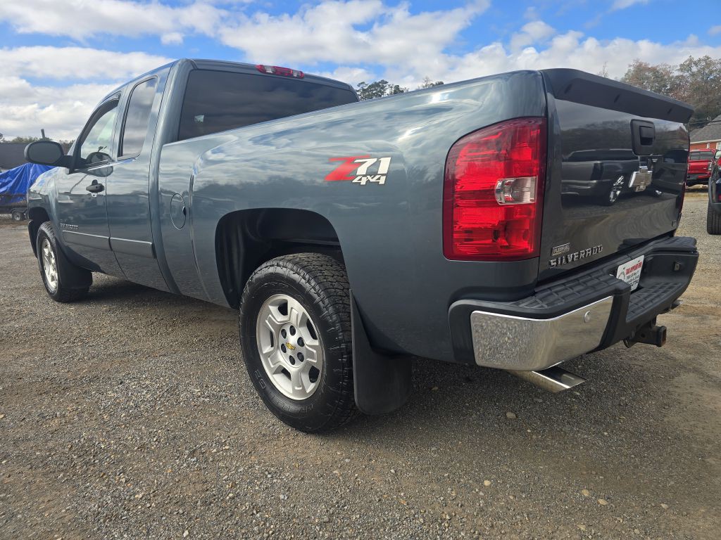 2007 Chevrolet Silverado 1500 Image 3