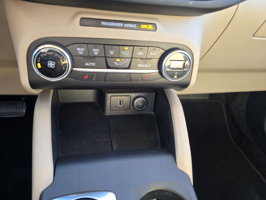 2020 Ford Escape Image 13