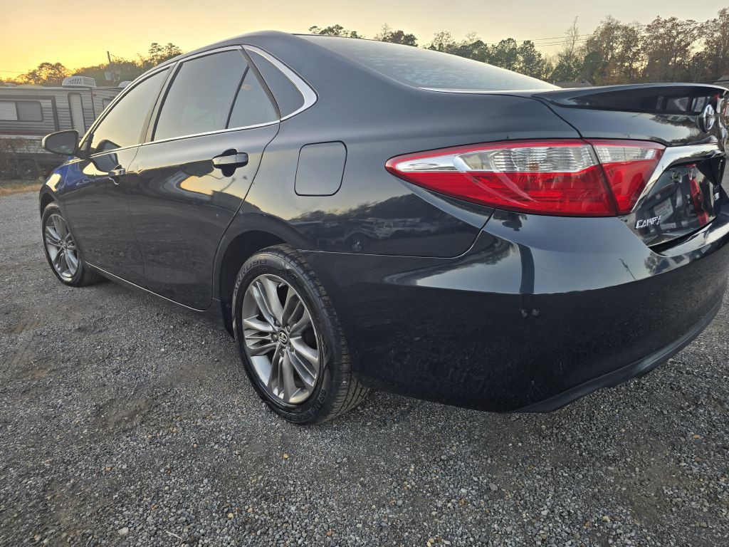 2015 Toyota Camry Image 3