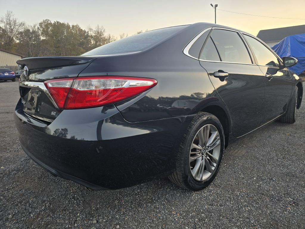 2015 Toyota Camry Image 4