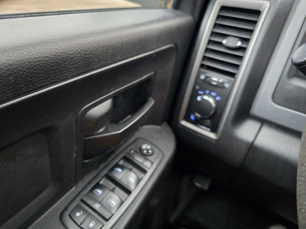 2018 RAM 2500 Image 16