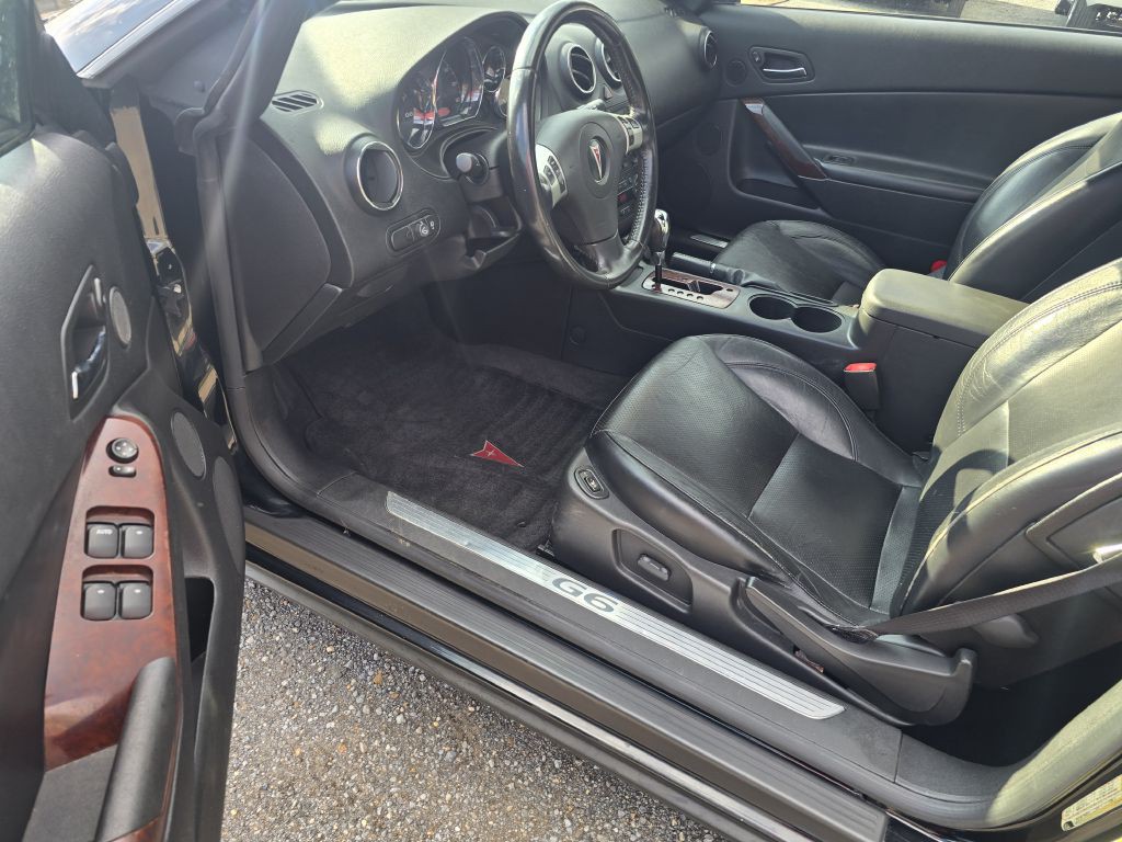 2007 Pontiac G6 Image 7