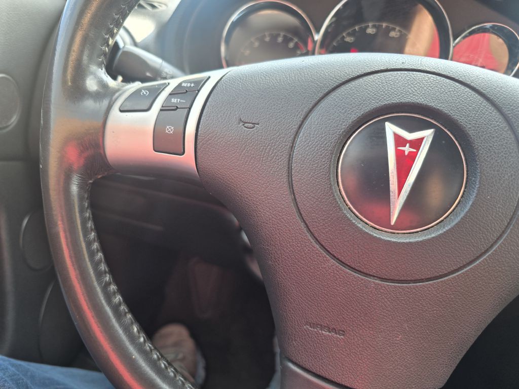 2007 Pontiac G6 Image 13