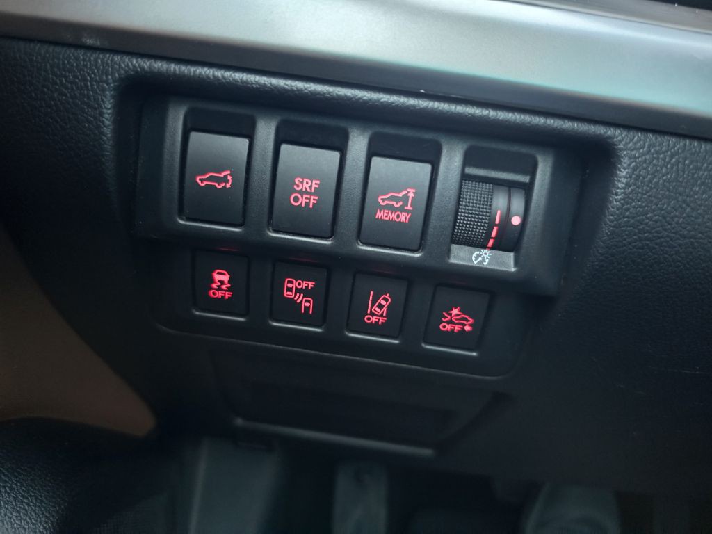 2017 Subaru Outback Image 18