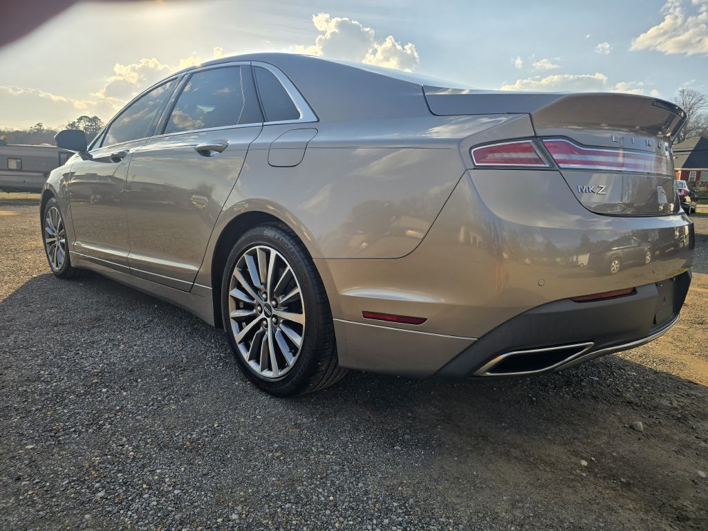 2018 Lincoln MKZ Image 3