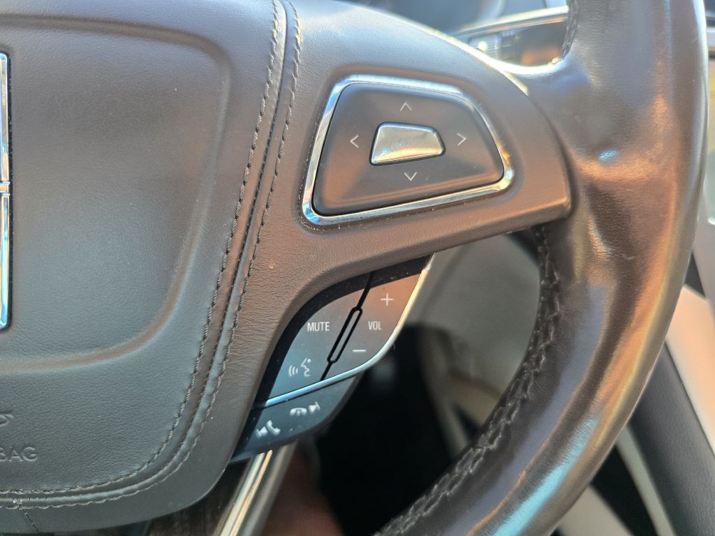 2018 Lincoln MKZ Image 13