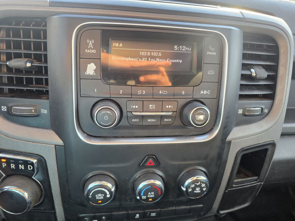 2016 RAM 1500 Image 10