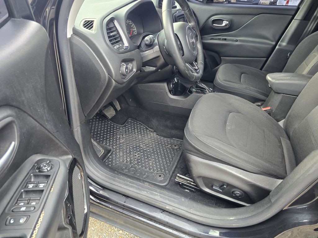 2016 Jeep Renegade Image 7