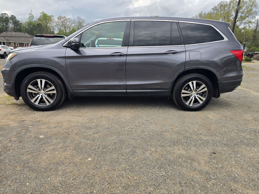 2017 Honda Pilot Image 2