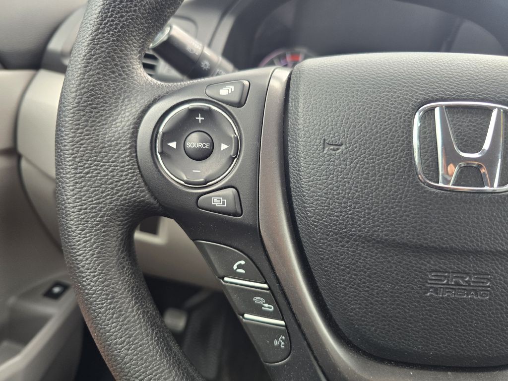 2017 Honda Pilot Image 14