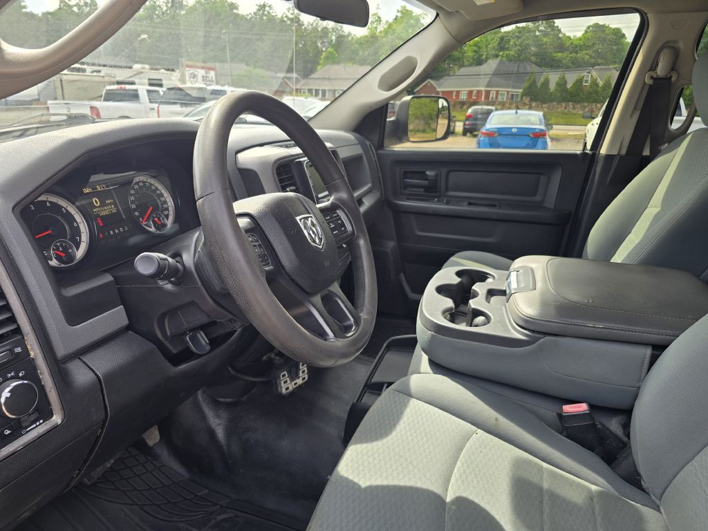 2019 RAM 1500 Image 7