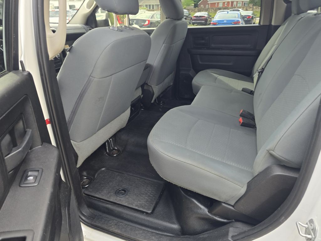 2019 RAM 1500 Image 8