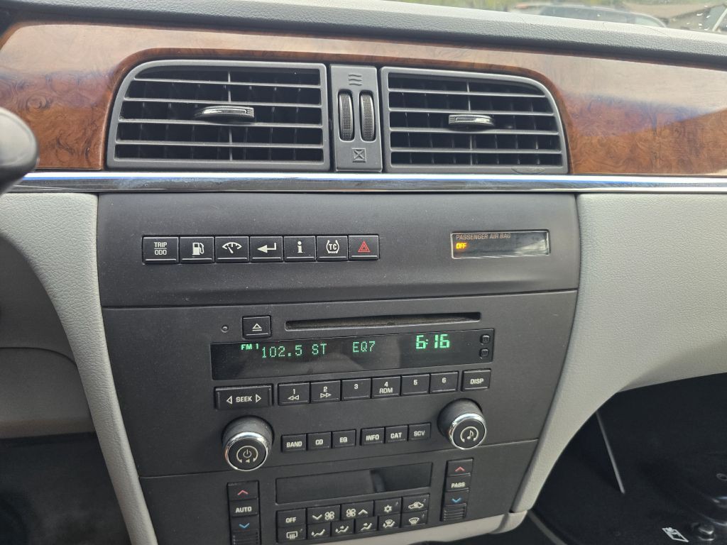 2006 Buick Lacrosse Image 10