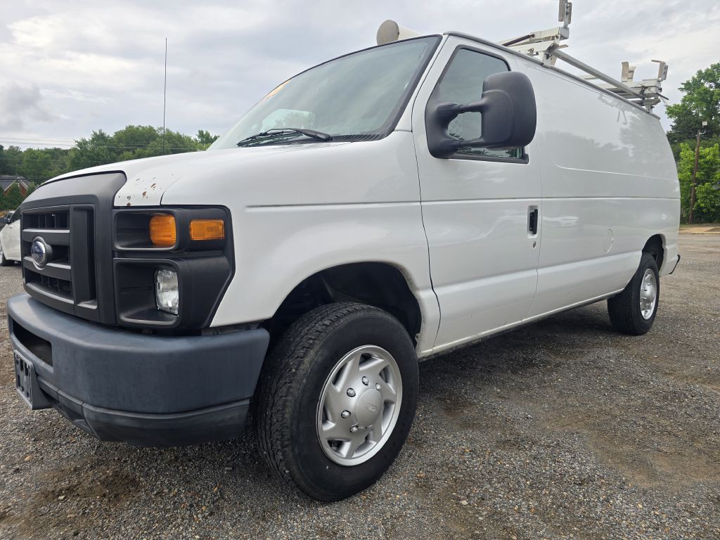 2012 Ford Econoline Image 1