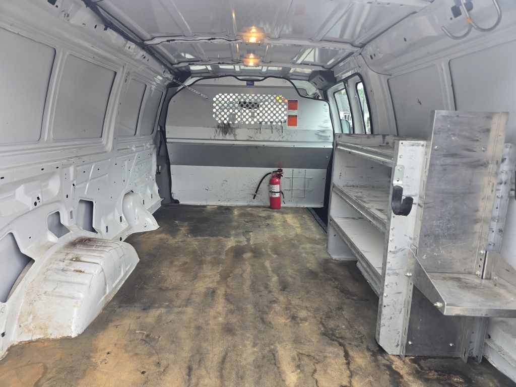 2012 Ford Econoline Image 7