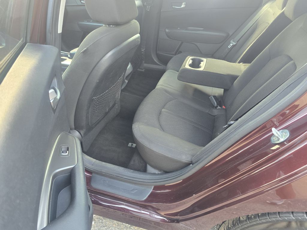 2020 Kia Optima Image 8