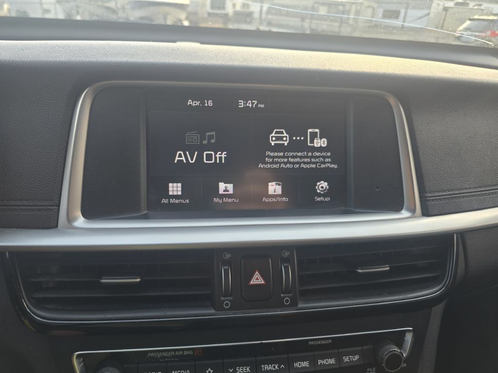 2020 Kia Optima Image 10