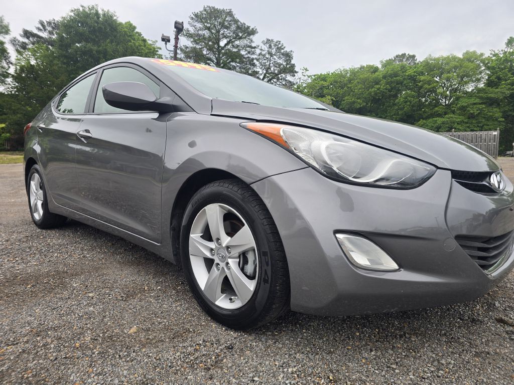 2013 Hyundai Elantra Image 6