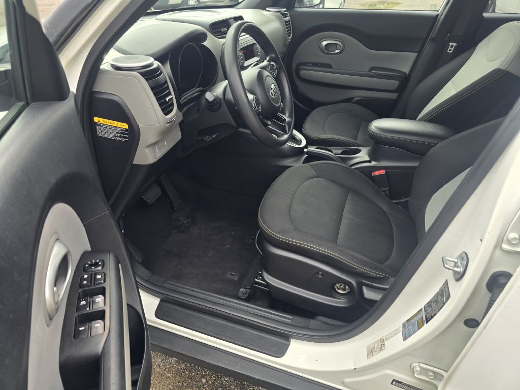 2014 Kia Soul Image 7
