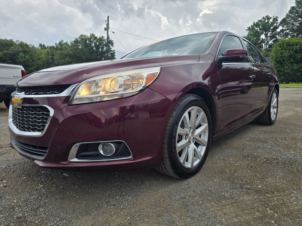 2015 Chevrolet Malibu Image 1