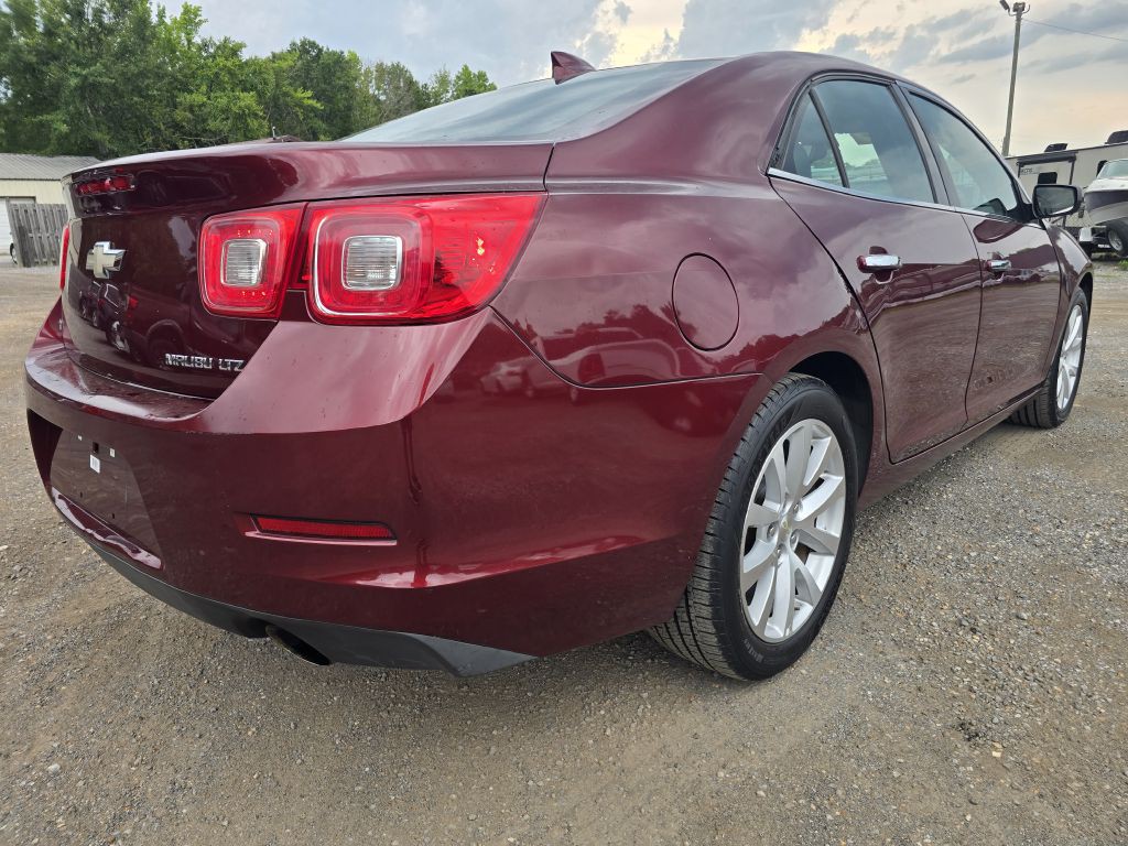2015 Chevrolet Malibu Image 4