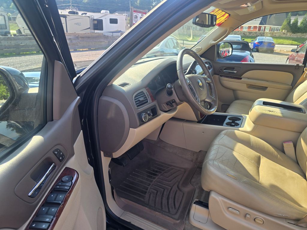 2011 Chevrolet Tahoe Image 7