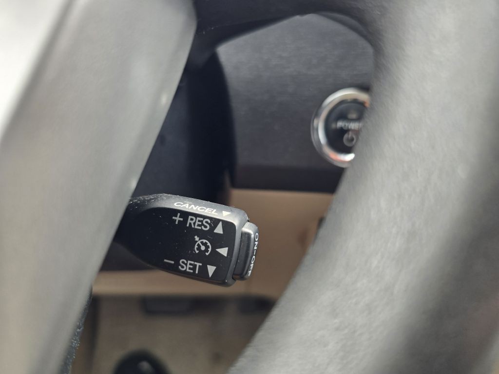 2010 Toyota Prius Image 16