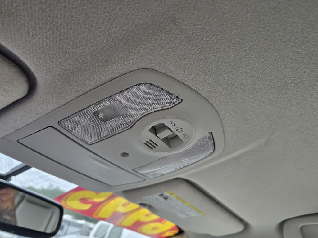 2010 Toyota Prius Image 19