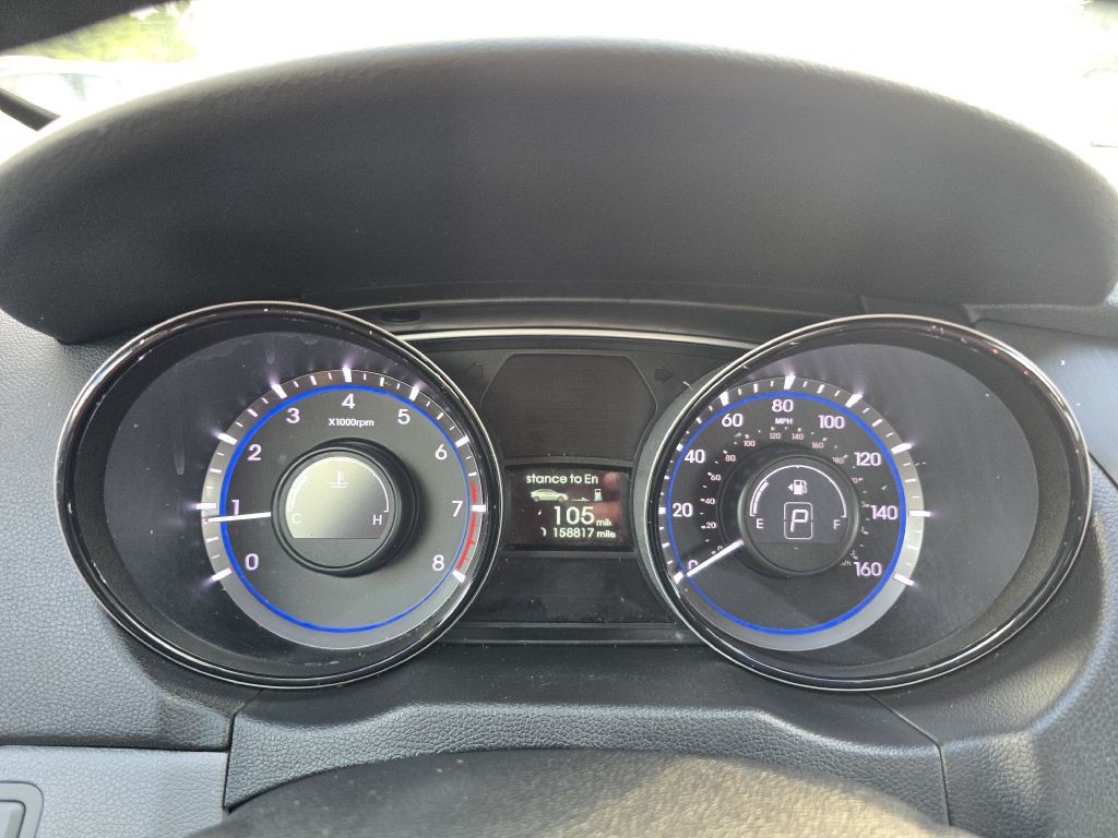 2013 Hyundai Sonata Image 9