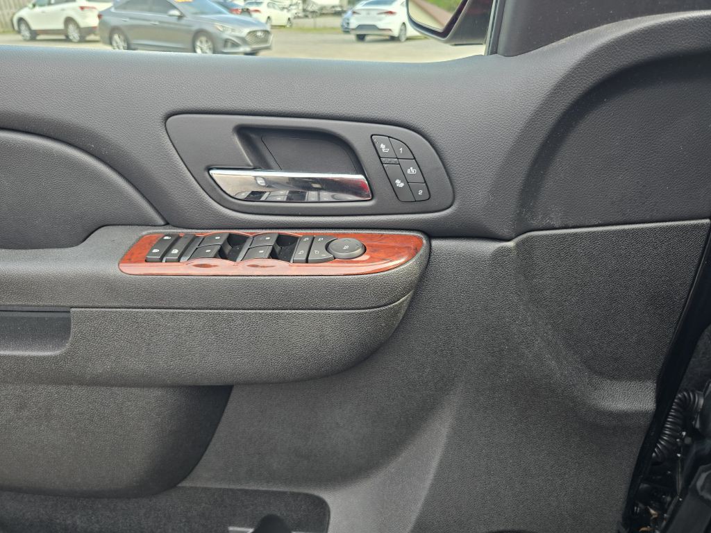 2011 GMC Yukon Image 19