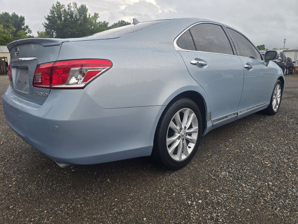 2010 Lexus ES Image 4