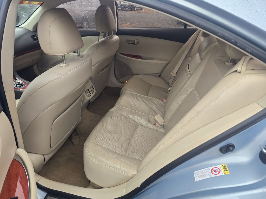 2010 Lexus ES Image 8