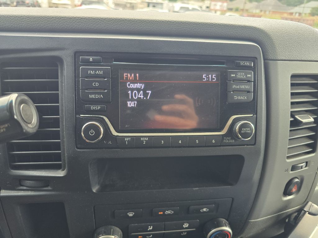 2018 Nissan NV Image 10