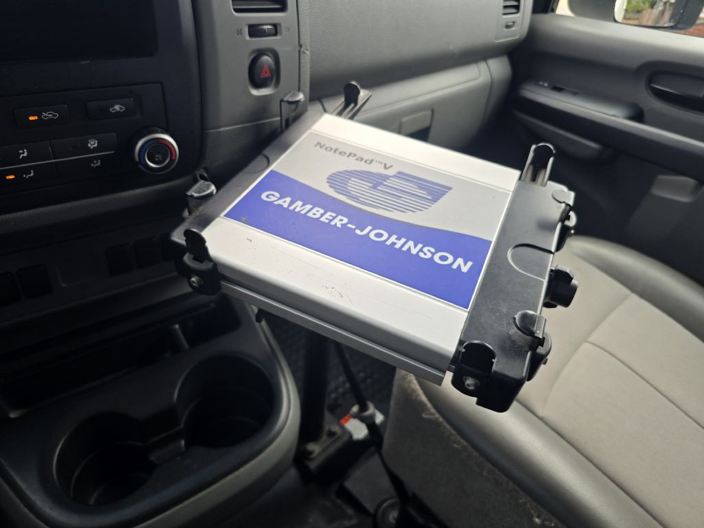 2018 Nissan NV Image 13