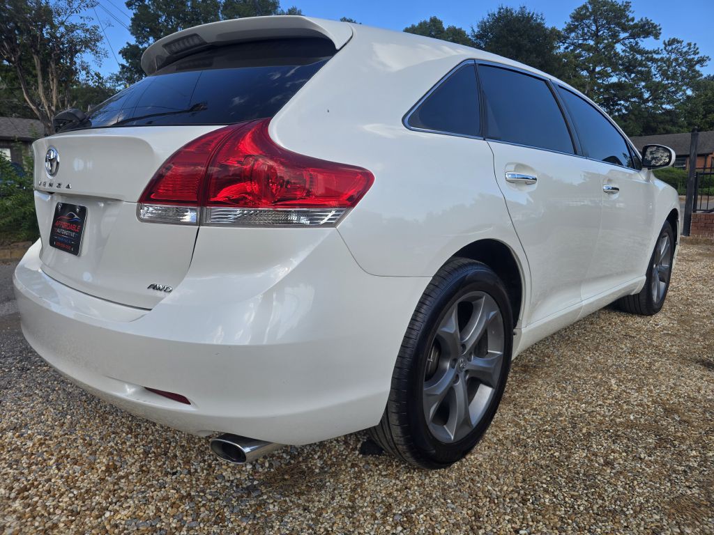 2010 Toyota Venza Image 4