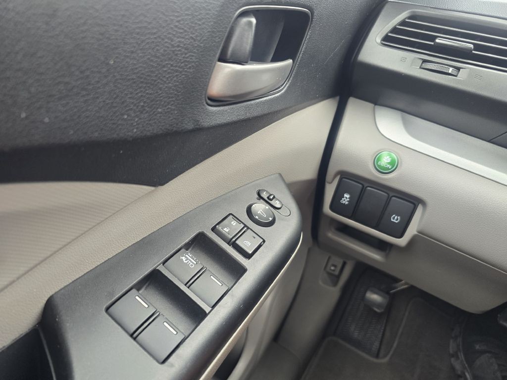 2014 Honda CR-V Image 16