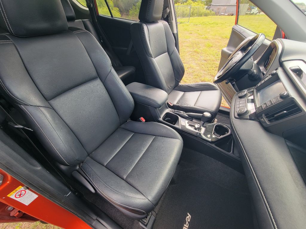 2016 Toyota Rav4 Image 22