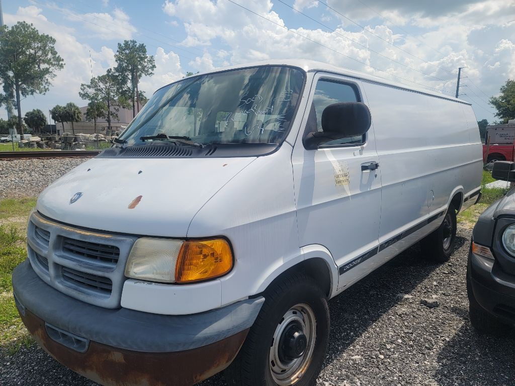 2003 Dodge Ram Van Image 1
