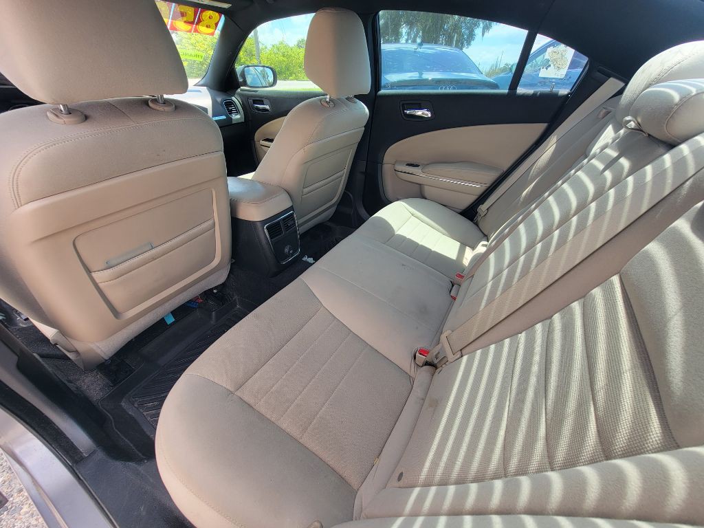 2011 Dodge Charger Image 11