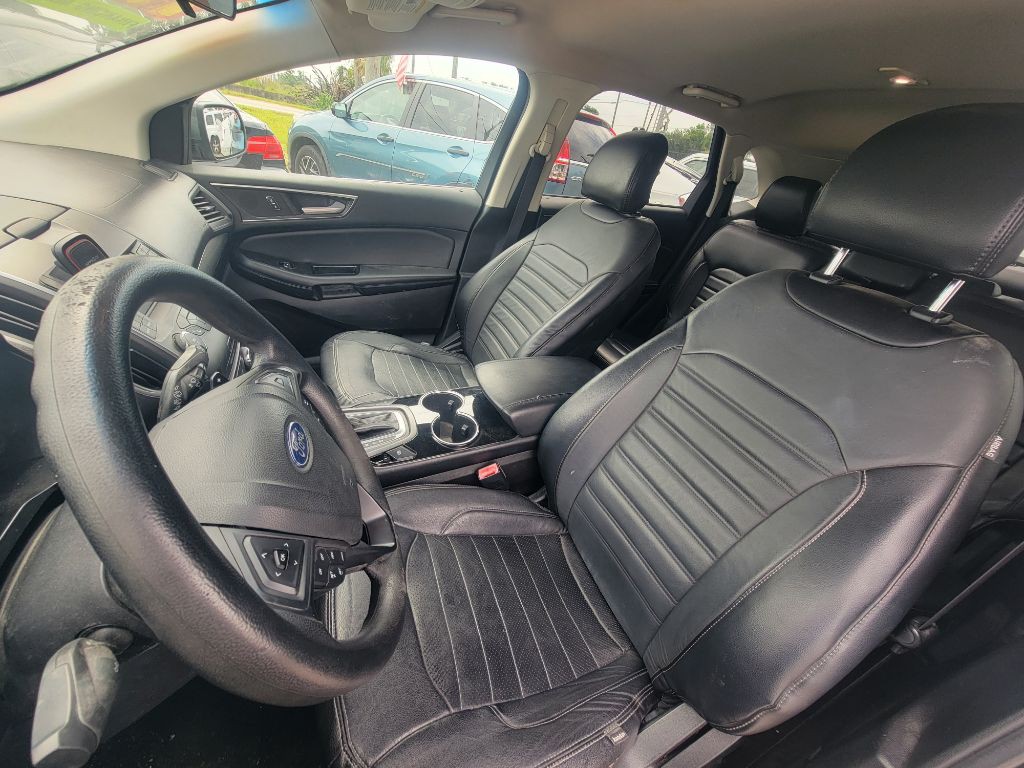 2018 Ford Edge Image 10