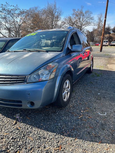 2008 Nissan Quest Image 2